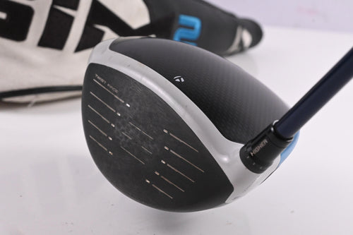 Taylormade SIM2 Max Driver / 10.5 Degree / Regular Flex Ventus Blue 5 Shaft