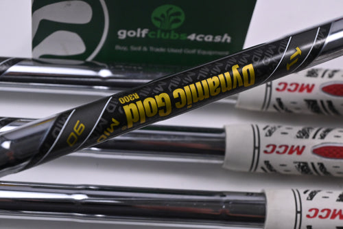 Callaway Elyte Irons / 4-PW+GW+AW / Regular Flex Dynamic Gold Mid 90 R300 Shafts