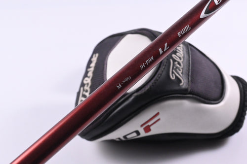 Titleist 910 F #3 Wood / 15 Degree / Regular Flex Diamana 'ilima 71 Shaft