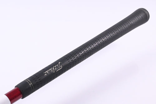 Titleist 909 F2 #3 Wood / 15.5 Degree / Regular Flex Matrix Ozik Xcon-6 Shaft