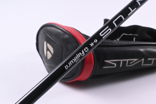 Left Hand Taylormade Stealth #3 Hybrid / 19 Degree / Regular Flex Ventus Red 6