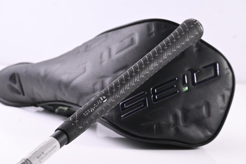 Taylormade Qi35 Designer Series Driver / 10.5 Degree / Regular Flex Air Speeder