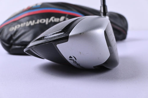 Taylormade M4 Driver / 10.5 Degree / Stiff Flex Fujikura Atmos Red 5 Shaft