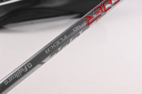 Titleist GT2 #5 Wood / 18 Degree / Regular Flex Fujikura Air Speeder 40 Shaft