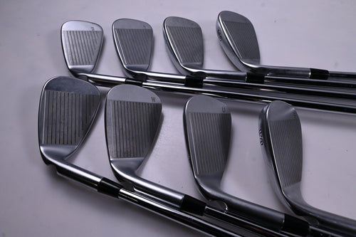 Ping G425 Irons / 5-PW+GW+SW / Blue Dot / Stiff Flex Ping AWT 2.0 Shafts