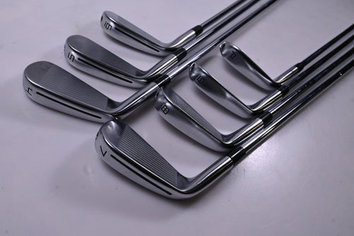 Taylormade P770 2020 Irons / 4-PW / Regular Flex Dynamic Gold 95 R300 Shafts