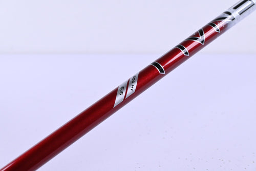 Titleist GT2 #3 Hybrid / 18 Degree / Regular Flex Denali Red 60 Shaft