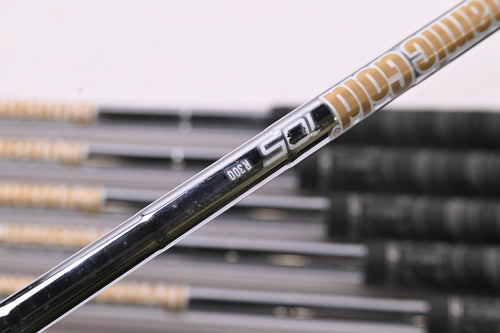Mizuno Pro 223 Irons / 5-PW / Regular Flex Dynamic Gold 105 R300 Shafts