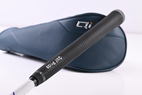 Taylormade Qi4D Max #9 Wood / 24 Degree / Regular Flex Reax Blue 50 Shaft