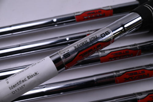 Left Hand Taylormade PSi Irons / 4-PW / Stiff Flex Reax 90 Shafts