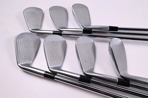 Mizuno JPX 925 Forged Irons / 5-PW+GW / Regular Flex Dynamic Gold 95 R300