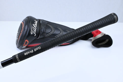 Left Hand Titleist 913 D3 Driver / 9.5 Degree / Regular Flex Bassara 50 Shaft