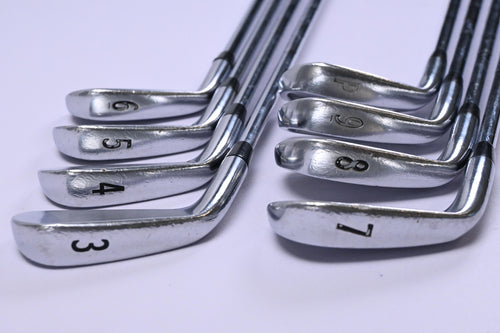Titleist 714 CB Irons / 3-PW / X-Flex Dynamic Gold X100 Shafts