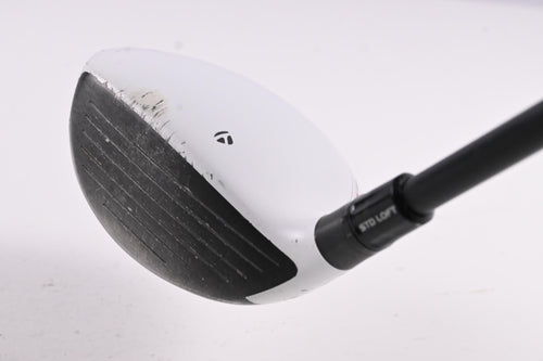 Taylormade R11 #3 Wood / 15.5 Degree / Stiff Flex Fujikura Blur 70 Shaft