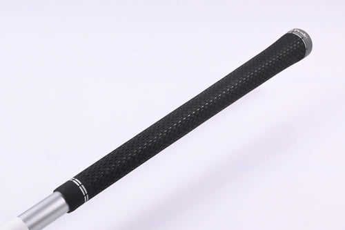 Titleist GT1 Driver / 9 Degree / Regular Flex MMT 40 Shaft
