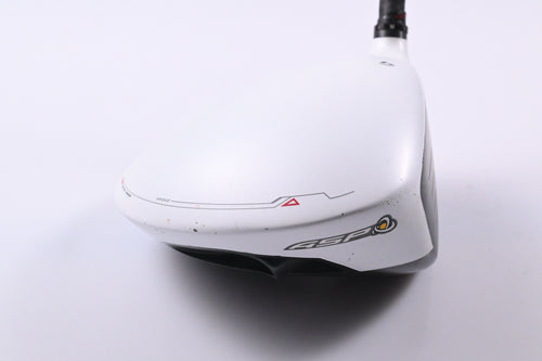 Taylormade R11 Driver / 9 Degree / Regular Flex Aldila NV 55 Shaft