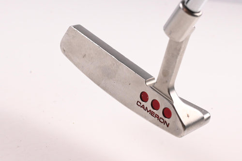 Scotty Cameron Studio Select Newport 2 Putter / 32 Inch