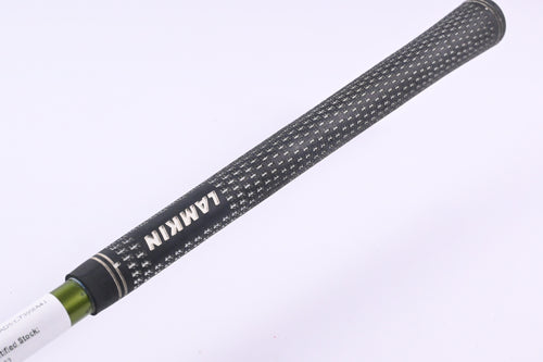 Titleist 585.H #4 Hybrid / 21 Degree / Stiff Flex Aldila NV Green 85 Shaft