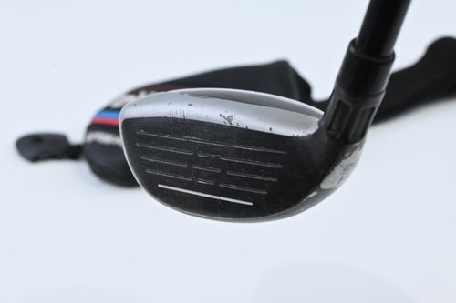 TaylorMade M4 #4 Hybrid / 22 Degree / Regular Flex Fujikura Atmos Red 6 Shaft