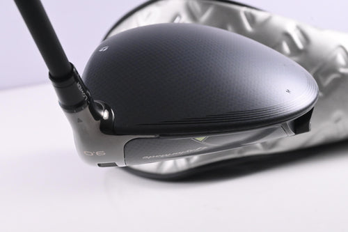 Taylormade Qi35 Driver / 9 Degree / Stiff Flex Taylormade REAX 50 Shaft