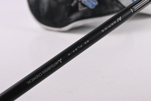 Callaway Paradym Ai Smoke Max Driver / 9 Degree / Stiff Flex Tensei AV Blue 65