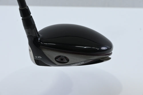 Callaway RAZR Fit Driver / 9.5 Degree / Stiff Flex Aldila RIP'D NV 60 Shaft