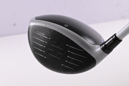 Taylormade SIM2 Driver / 10.5 Degree / Regular Flex Fujikura Air Speeder 45