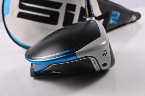 Taylormade SIM2 Max Driver / 10.5 Degree / Stiff Flex Fujikura Ventus Blue 5 Shaft