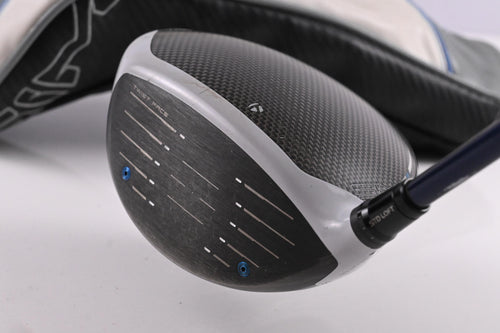 Taylormade SIM Driver / 10.5 Degree / Stiff Flex Fujikura Ventus Blue 6 Shaft