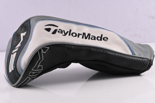 Taylormade SIM Driver / 10.5 Degree / Stiff Flex Fujikura Ventus Blue 6 Shaft