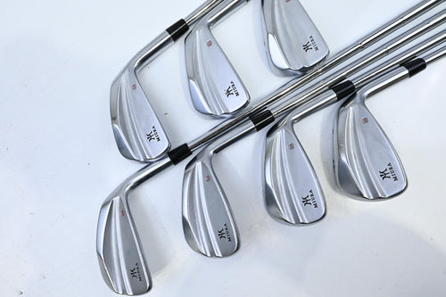 Miura KM-700 Irons / 4-PW / X-Flex Dynamic Gold 120 X100 Shafts