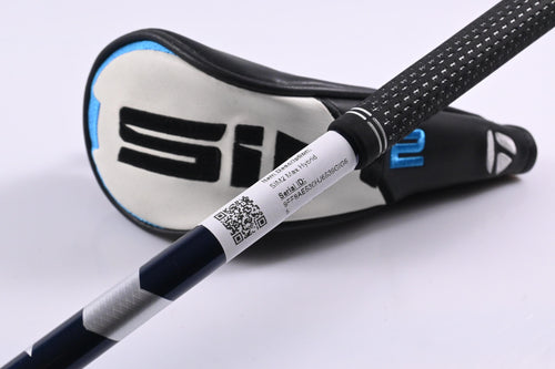 Taylormade SIM2 Max #4 Hybrid / 22 Degree / Regular Flex Ventus Blue 6 Shaft