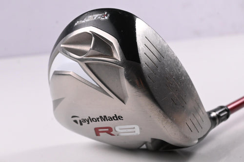 Taylormade R9 Driver / 10.5 Degree / Regular Flex Fujikura Motore 65 Shaft