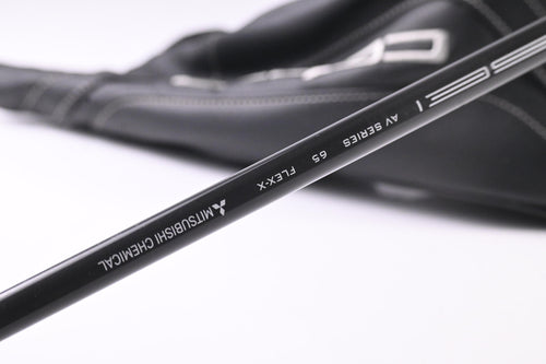 Cobra Aerojet LS Driver / 9 Degree / X-Flex Tensei AV RAW White 60 Shaft