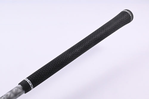 Titleist GT4 Driver / 9 Degree / Regular Flex Aldila Rogue Silver 70 Shaft