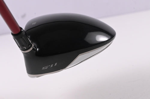 Taylormade R9 Driver / 11.5 Degree / Regular Flex Aldila REAX 60 Shaft