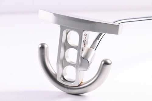 Scotty Cameron Futura Putter / 34 Inch