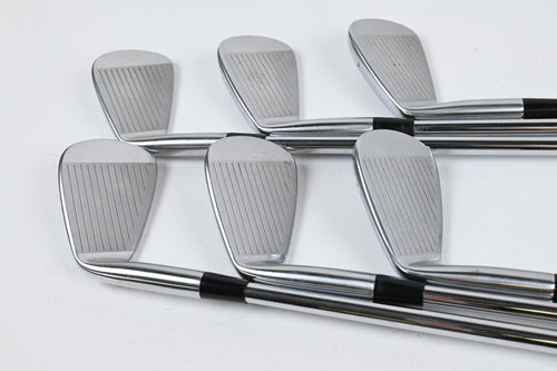 Mizuno Pro 221 Irons / 5-PW / Stiff Flex Dynamic Gold S300 Shafts