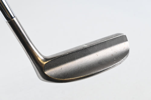 Wilson 8800 Series Putter / 34 Inch