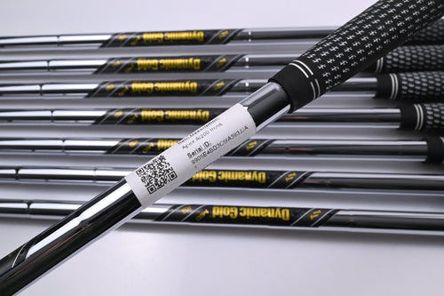 Callaway Apex Ai200 Irons / 4-PW+GW / X-Flex Dynamic Gold Mid 115 X100