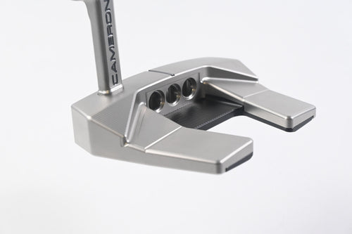 Scotty Cameron 2026 Phantom 5.2 Putter / 35 Inch