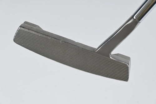 Rife Island Series Montserrat Putter / 35 Inch