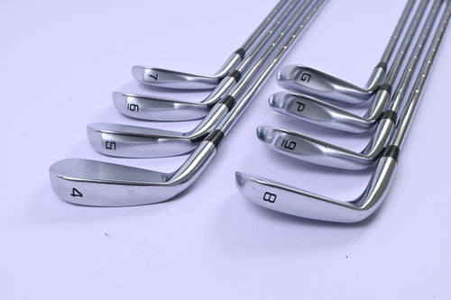 Cobra King CB/MB Combo Irons / 4-PW+GW / X-Flex Dynamic Gold X100 Shafts
