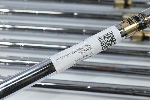 Cleveland CG Red Irons / 3-9 / Stiff Flex Dynamic Gold S300 Shafts