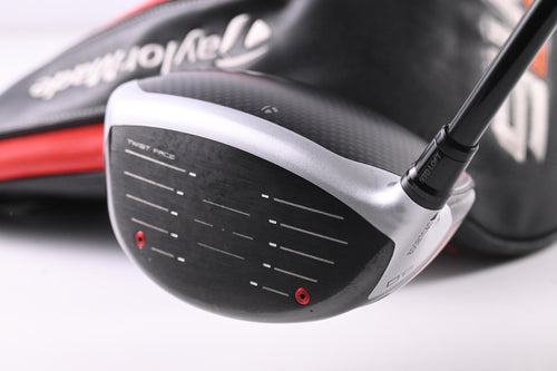 Taylormade M6 Driver / 9 Degree / Stiff Flex Fujikura Atmos Grey 6 Shaft