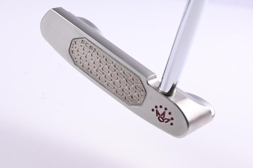 Scotty Cameron 2025 Studio Style Catalina Putter / 34 Inch