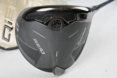 Taylormade Qi35 Driver / 10.5 Degree / Regular Flex Ventus Blue 6 Shaft