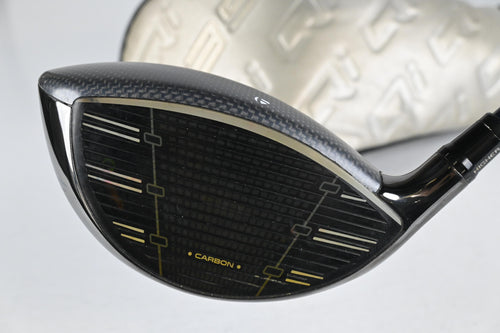 Taylormade Qi35 Driver / 10.5 Degree / Regular Flex Ventus Blue 6 Shaft
