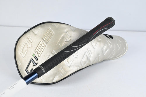 Taylormade Qi35 Driver / 10.5 Degree / Regular Flex Ventus Blue 6 Shaft