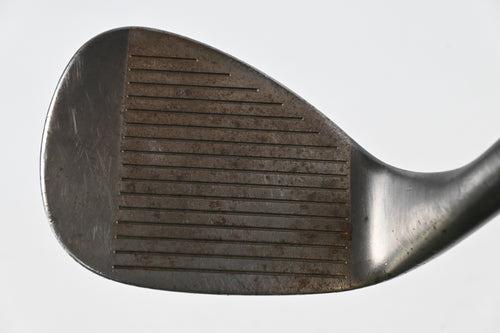 Cleveland 588 Tour Action Lob Wedge / 60 Degree / Wedge Flex Dynamic Gold Shaft